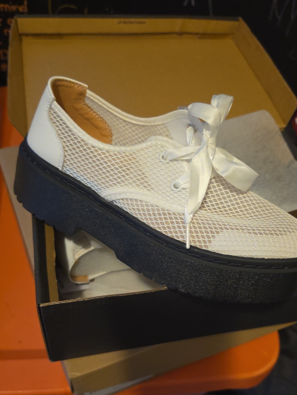 Women’s White Mesh Platform Oxford Shoes